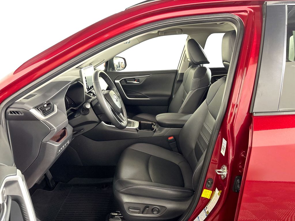 2022 Toyota RAV4 Limited