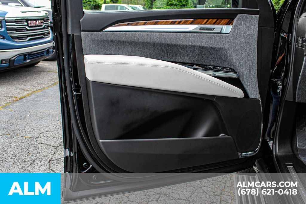 Used 2026 Black Cadillac Platinum Sport image 39