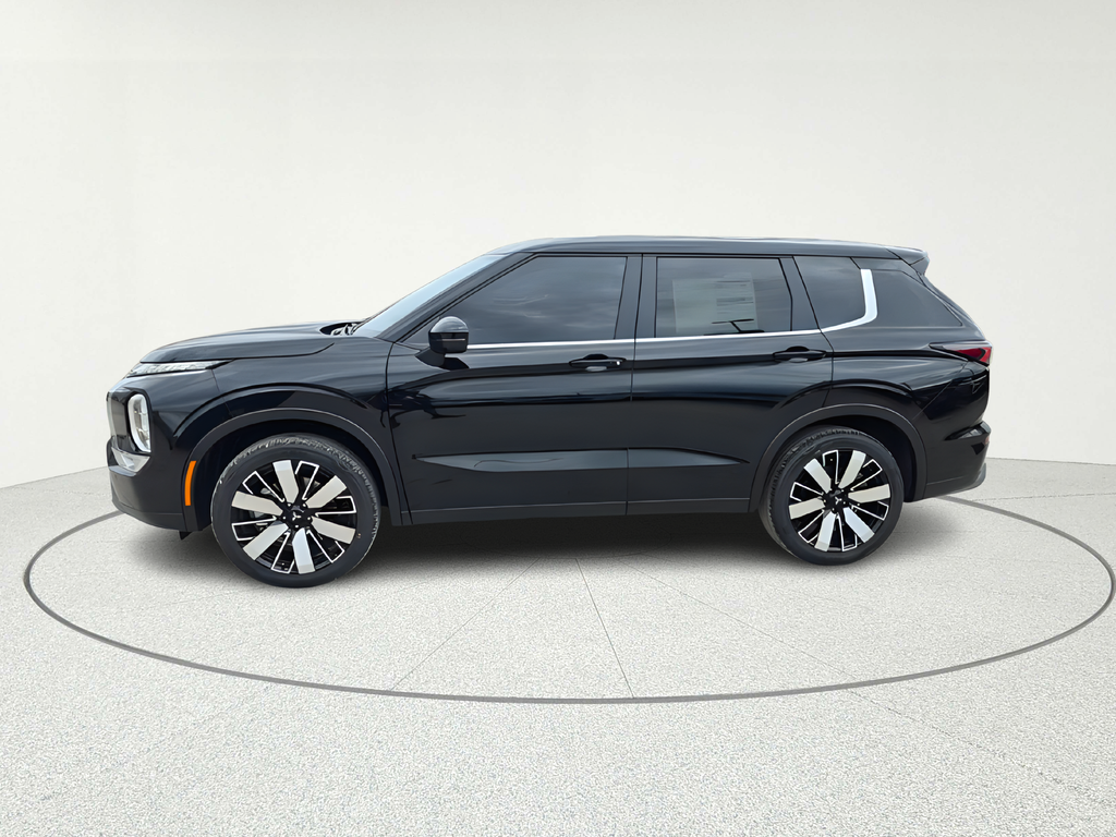 2026 Mitsubishi Outlander SE - 2