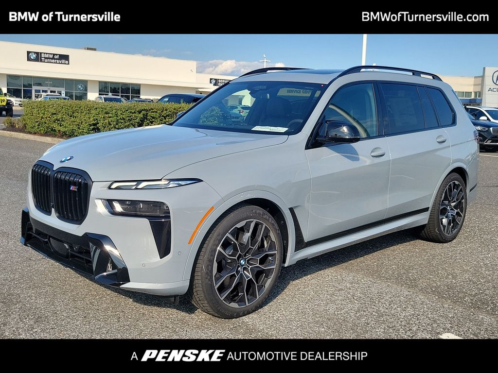 2025 BMW X7 M60i -
                Turnersville, NJ