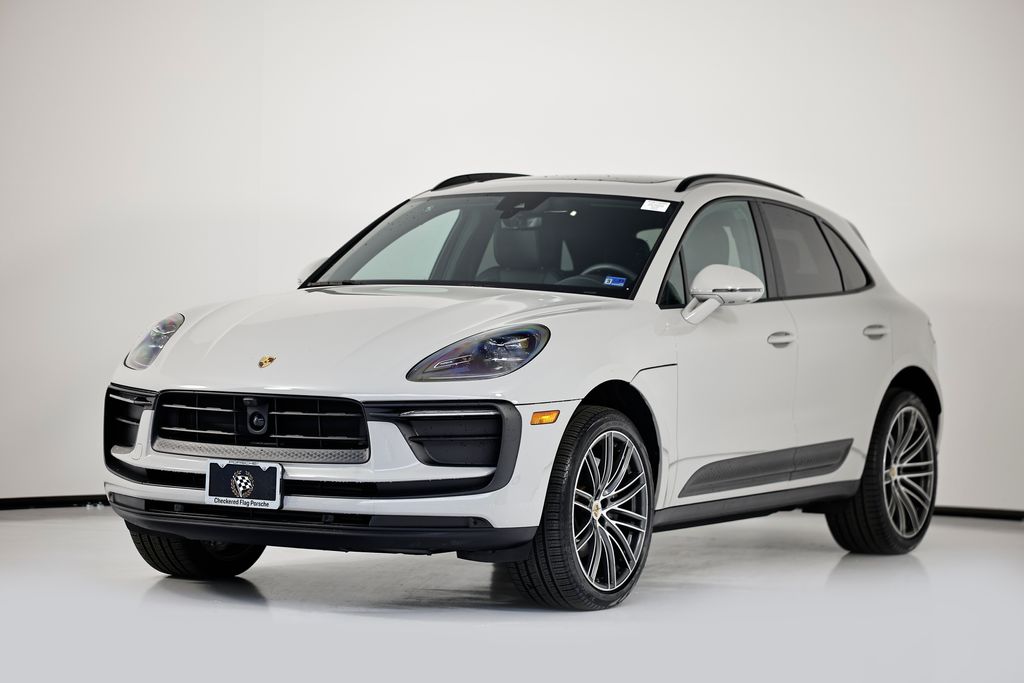 2025 Porsche Macan