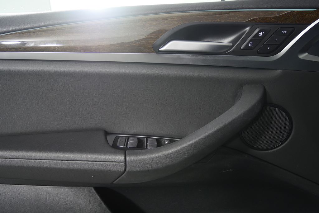 Thumbnail: 2023 BMW X3 - 8