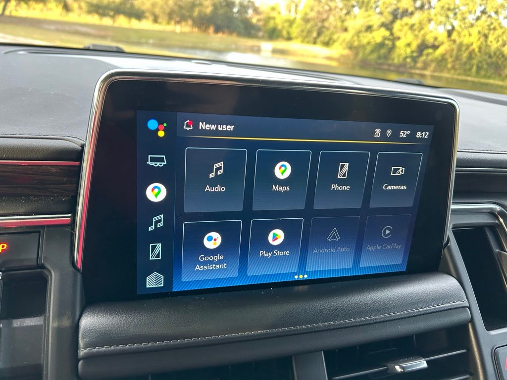 Thumbnail: 2022 Chevrolet Suburban - 24