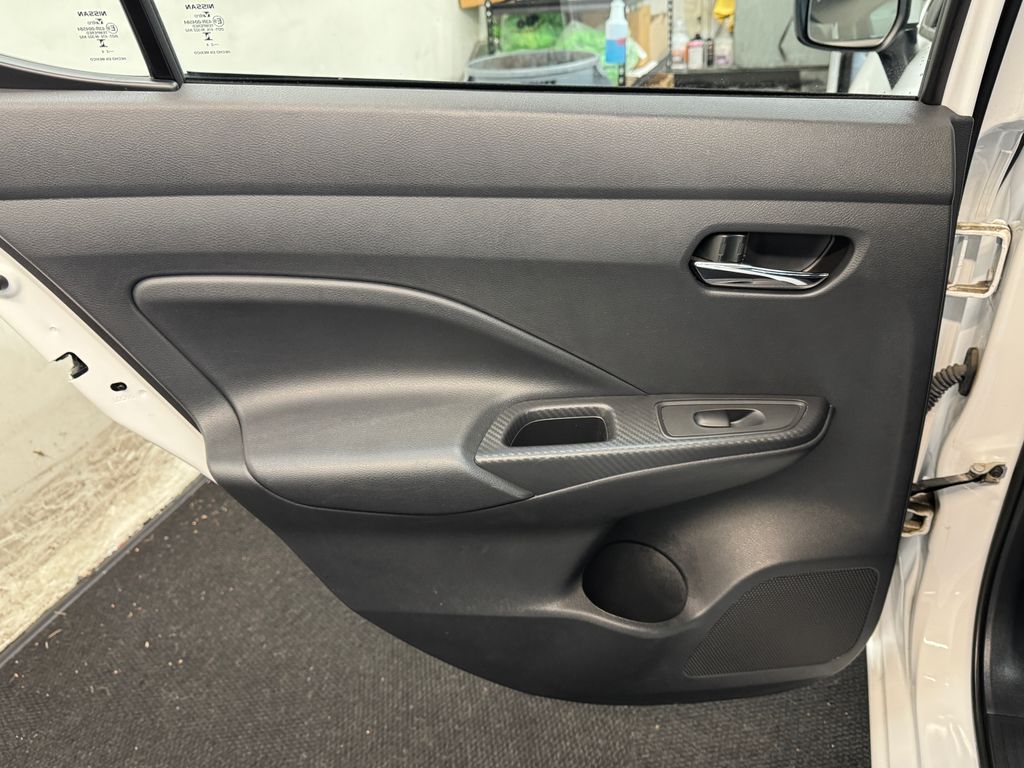 2024 Nissan Versa 1.6 SV