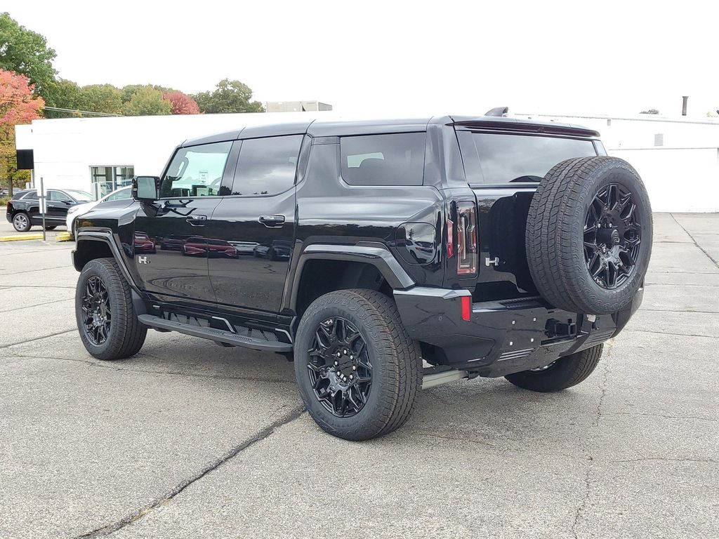 2025 GMC Hummer EV SUV 2X 5