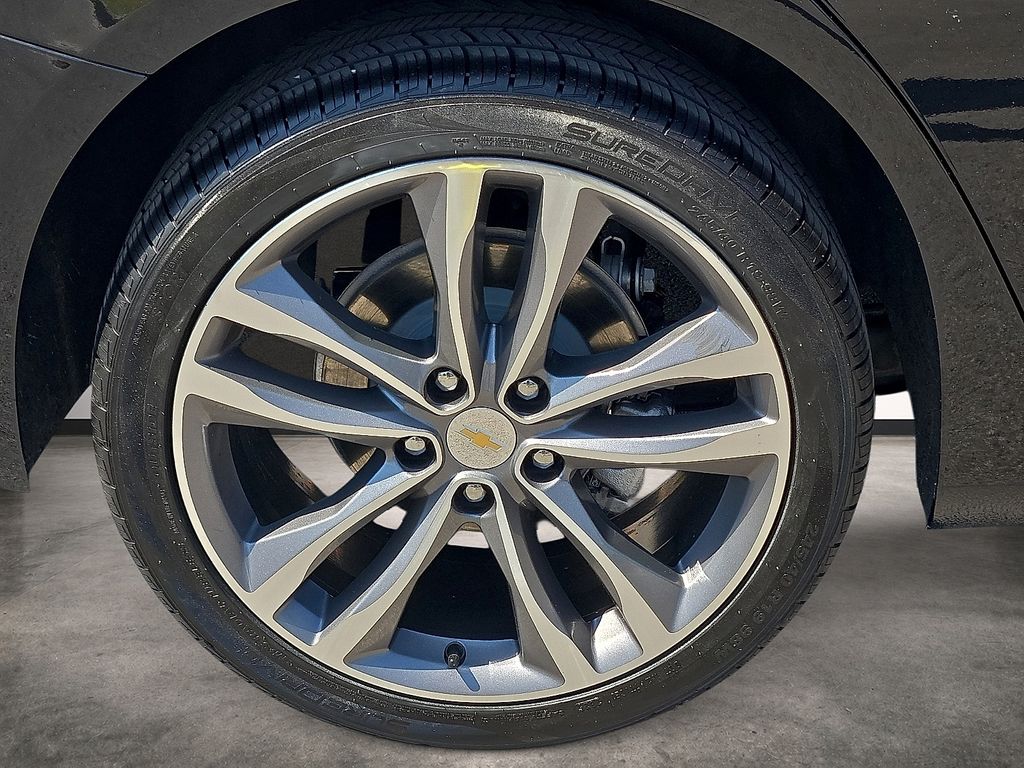 Used 2025 Chevrolet Malibu LT For Sale in Farmington, AR