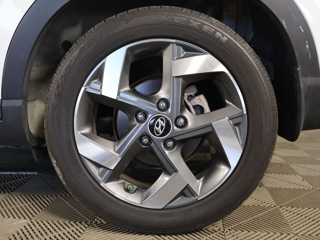 Certified Used 2024 White Hyundai SEL image 18