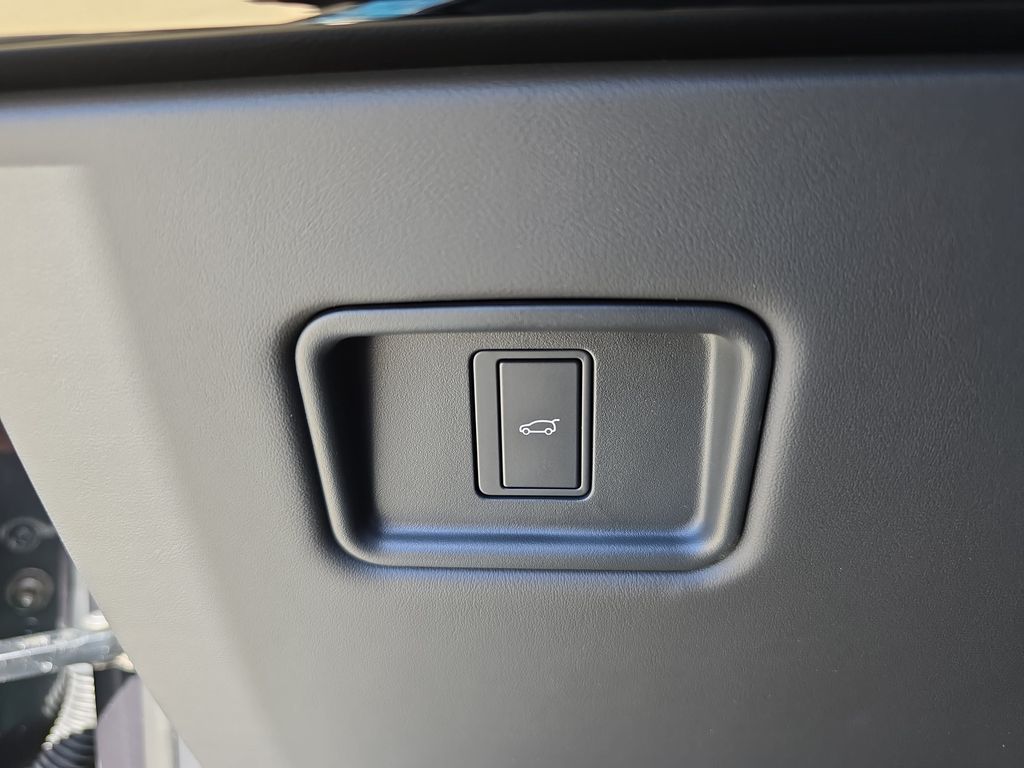 New 2026 Gray Land Rover Dynamic SE image 27