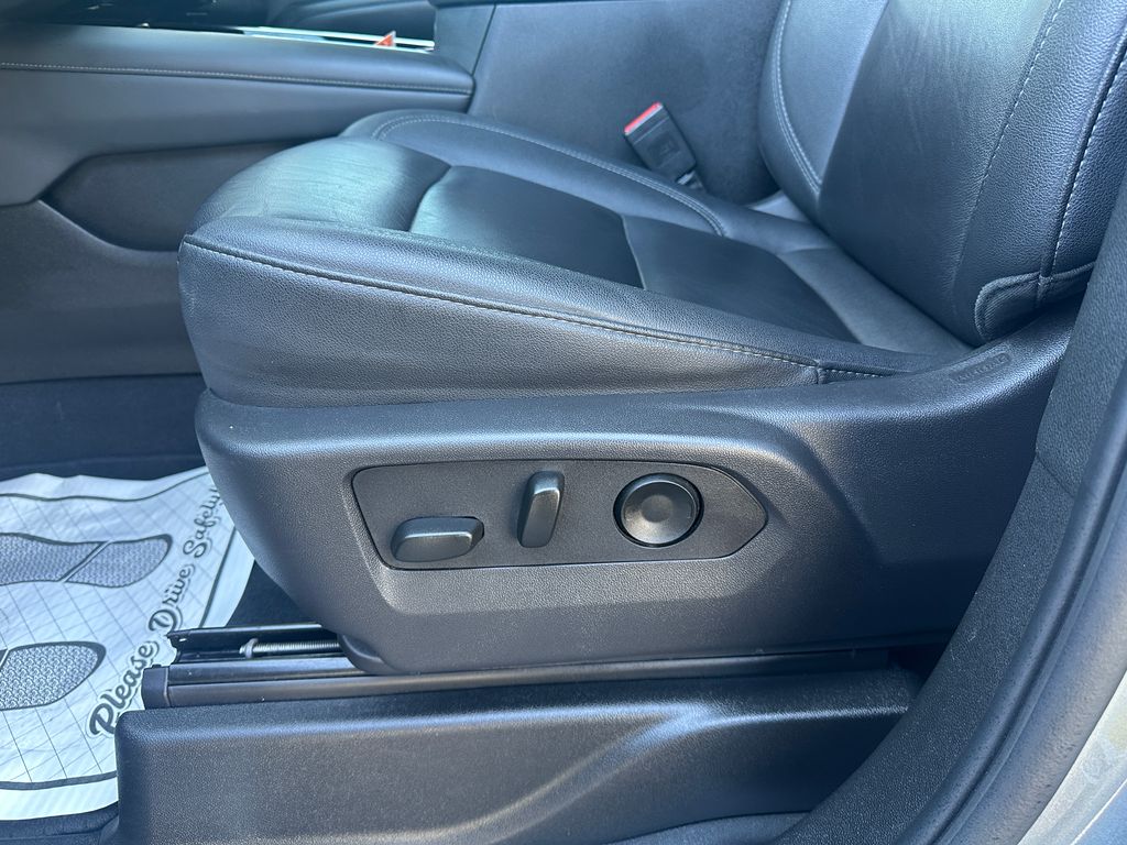 Used 2025 Chevrolet Tahoe SUV