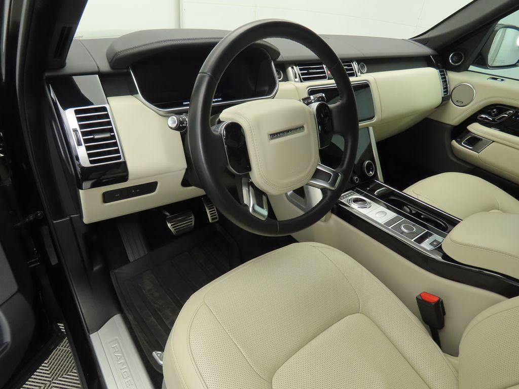 Thumbnail: 2022 Land Rover Range Rover - 9