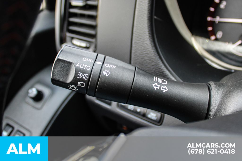 Used 2023 Blue Nissan PRO-X image 27