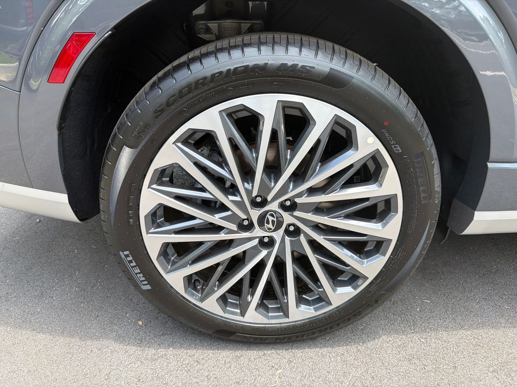 New 2026 Gray Hyundai Calligraphy image 19