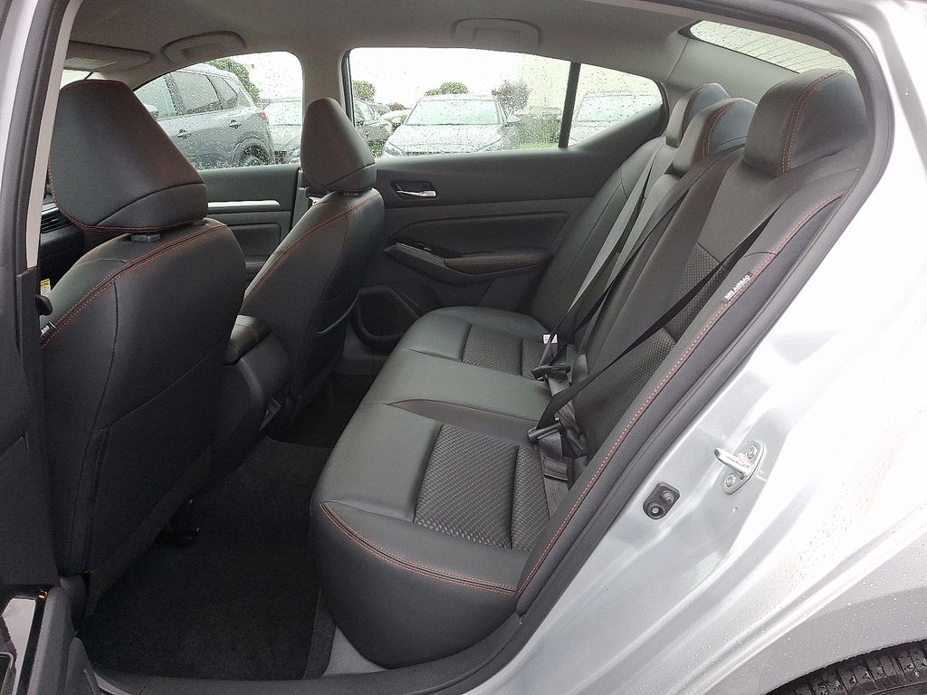 Thumbnail: 2025 Nissan Altima - 5