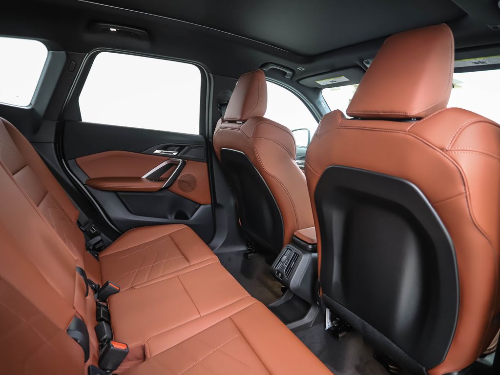 Thumbnail: 2026 BMW X1 - 27