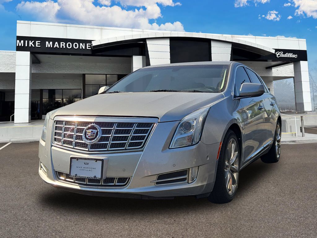 Radiant Silver Metallic 2014 Cadillac XTS Sedan Front-Wheel Drive 6-Speed Automatic
