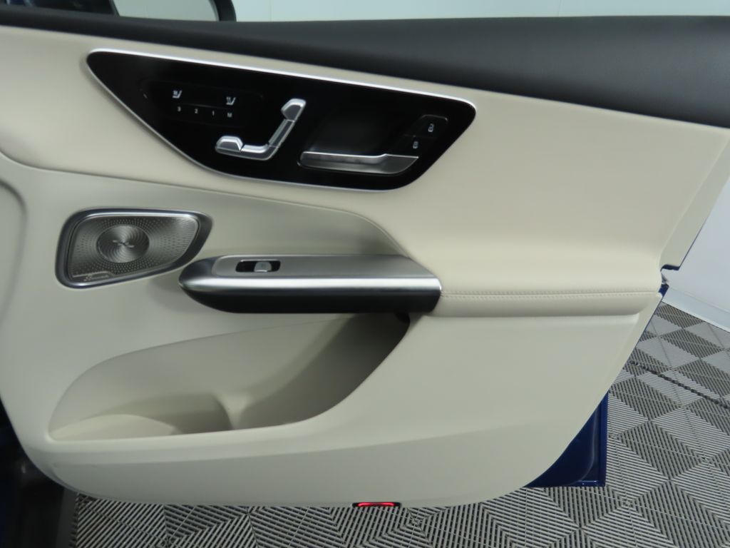 Thumbnail: 2026 Mercedes-Benz GLC - 26