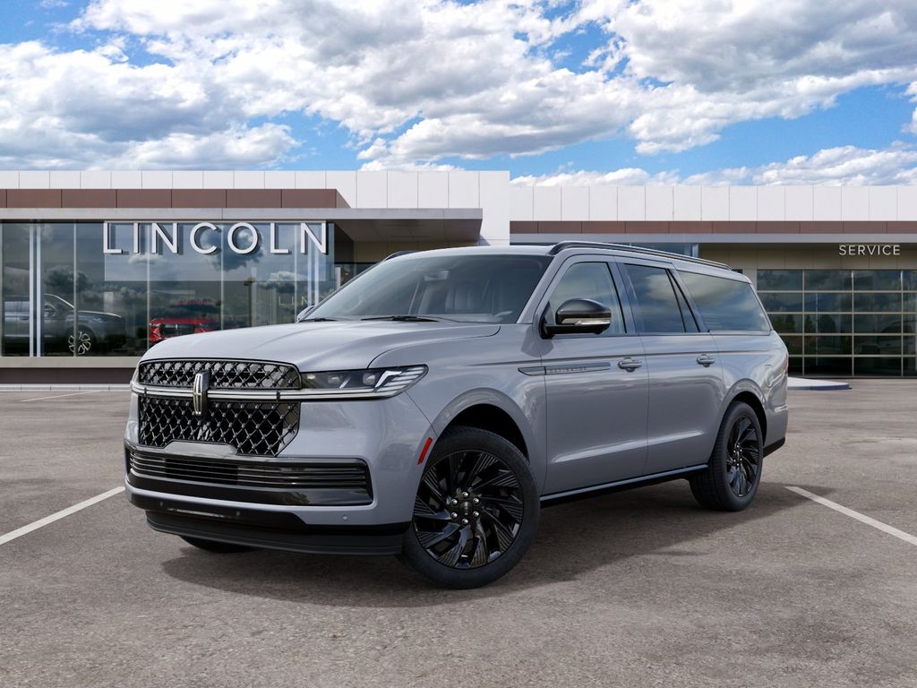 Thumbnail: 2027 Lincoln Navigator L - 2