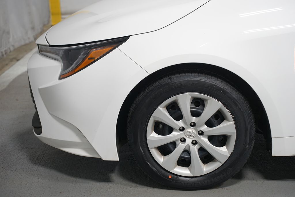 Thumbnail: 2024 Toyota Corolla - 5