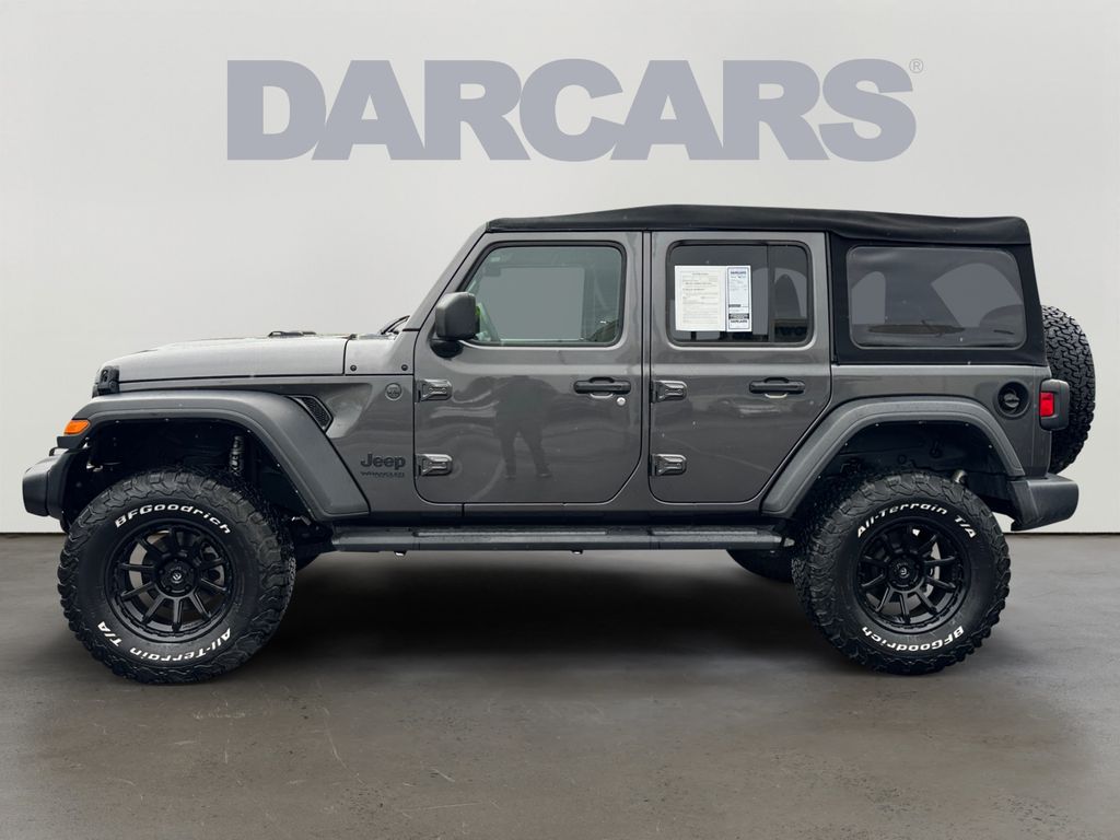 View vehicle photo 4