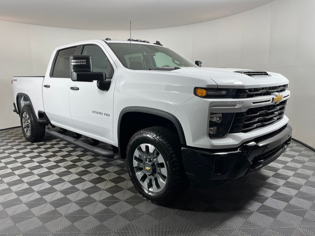 Thumbnail: 2026 Chevrolet Silverado 2500 - 6