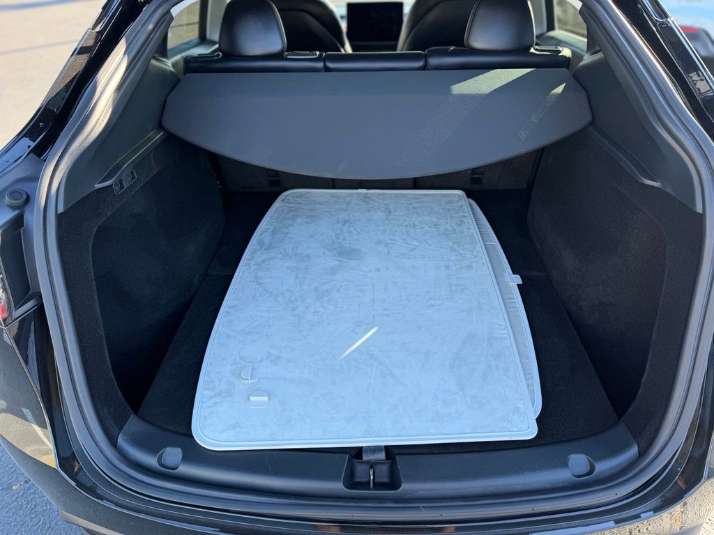 Used 2025 Tesla Model Y SUV