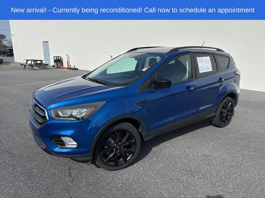 Lightning Blue 2018 Ford Escape SE AWD SUV / Crossover All-Wheel Drive 6-Speed Automatic