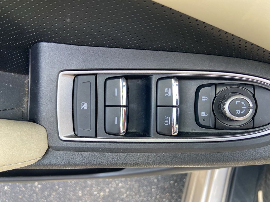 Thumbnail: 2019 Subaru Ascent - 18