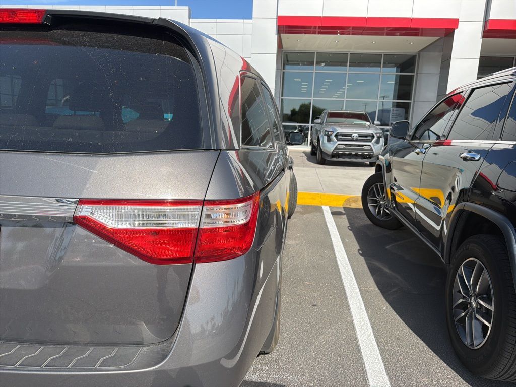 Thumbnail: 2013 Honda Odyssey - 9