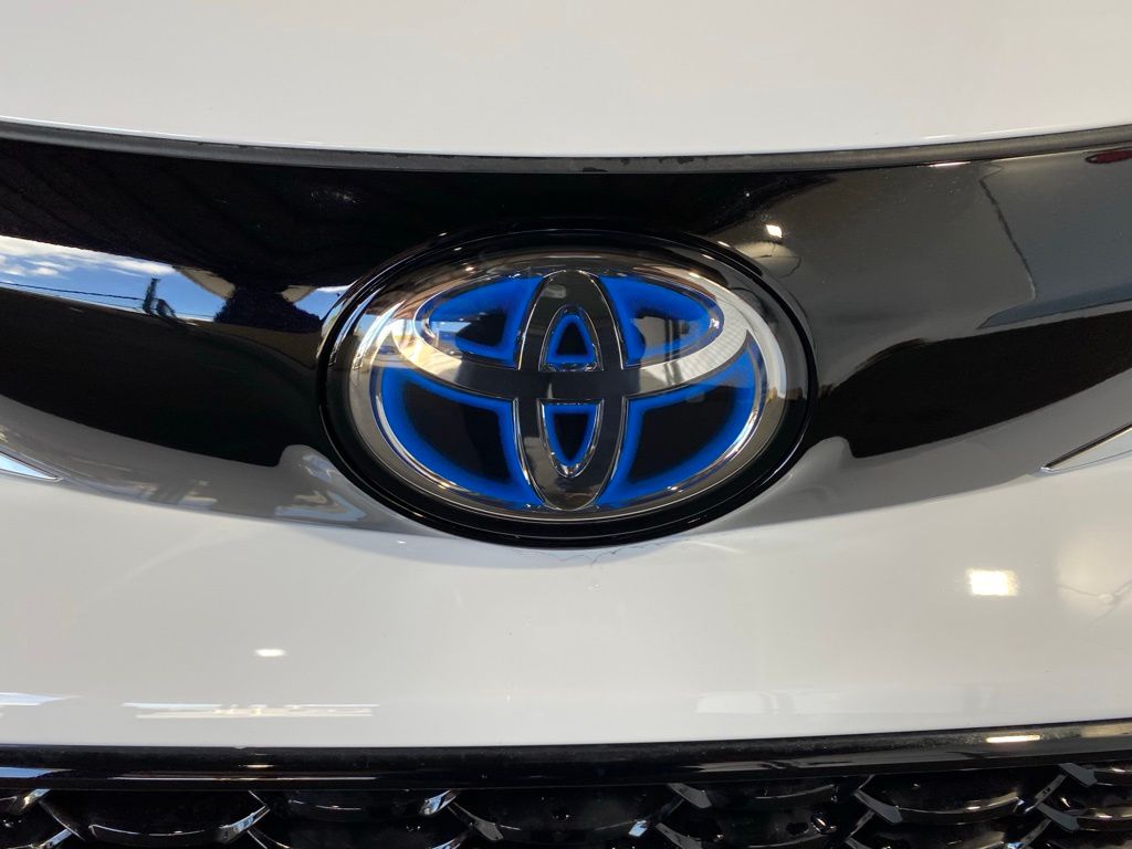 Thumbnail: 2026 Toyota Sienna - 18