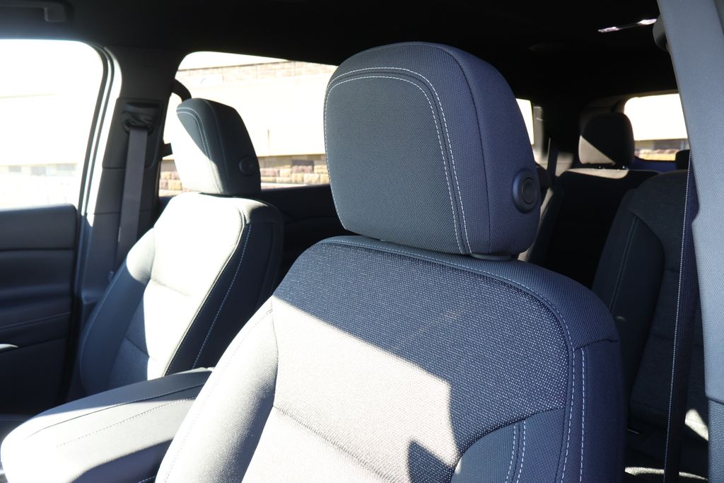 Thumbnail: 2026 Chevrolet Traverse - 15