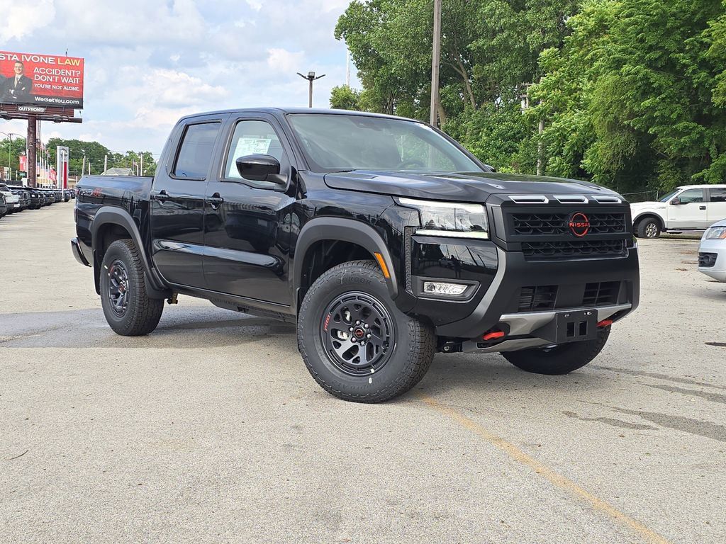 Super Black 2026 Nissan Frontier PRO-4X Crew Cab 4WD Pickup Truck Four-Wheel Drive 9-Speed Automatic Overdrive