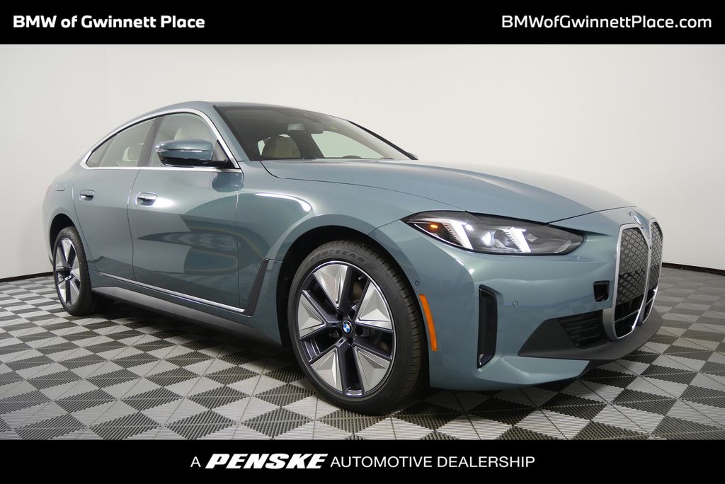 Thumbnail: 2025 BMW i4 - 1