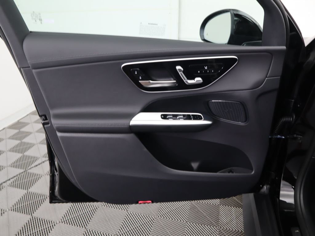 Thumbnail: 2026 Mercedes-Benz GLC - 25