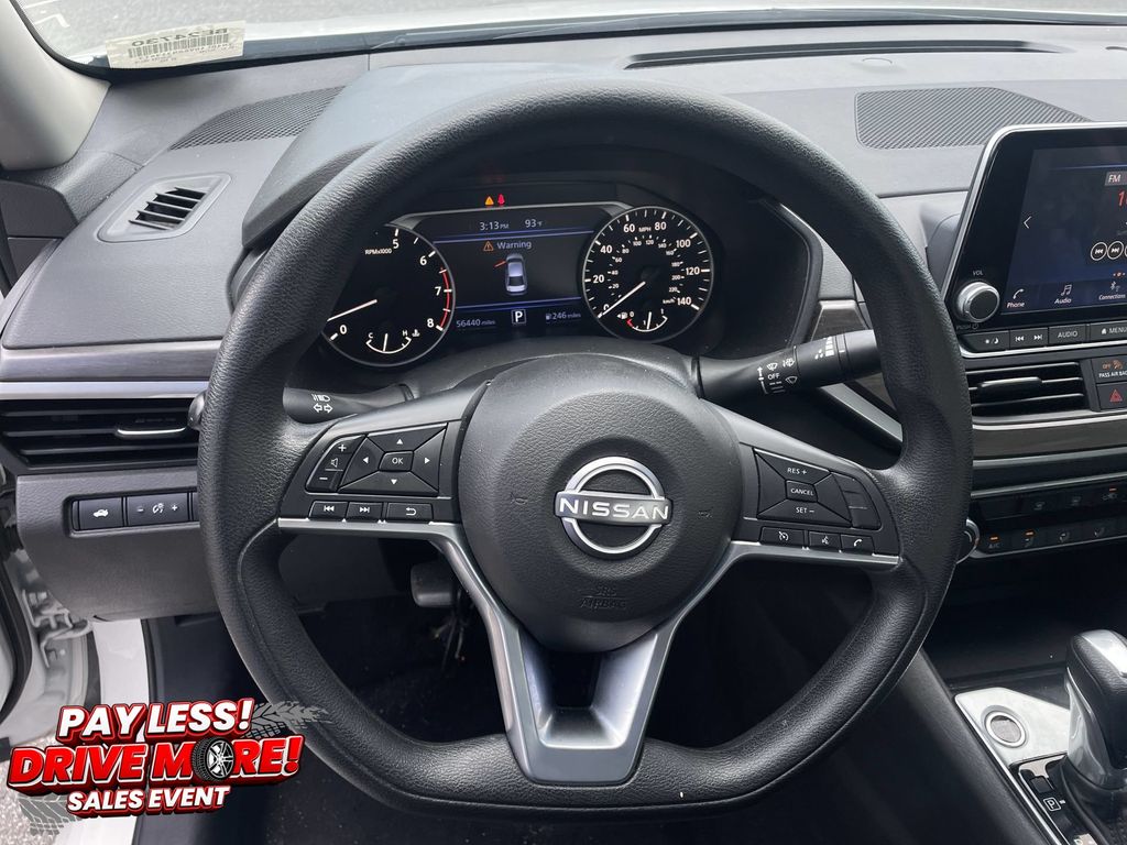 Used 2025 Nissan Altima Sedan