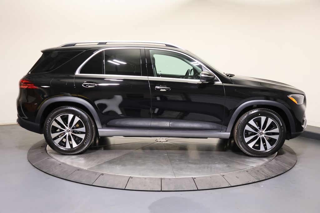 Thumbnail: 2026 Mercedes-Benz GLE - 8