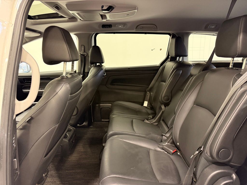 Thumbnail: 2023 Honda Odyssey - 11