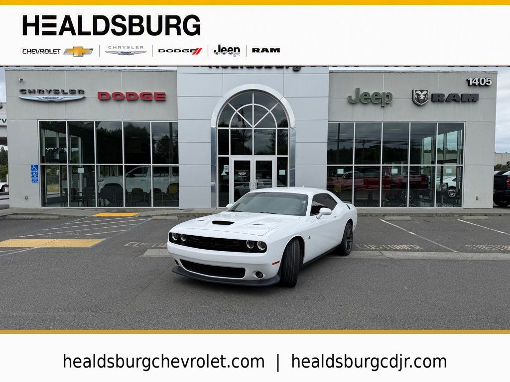 White Knuckle Clearcoat 2019 Dodge Challenger Coupe Rear-Wheel Drive 8-Speed Automatic