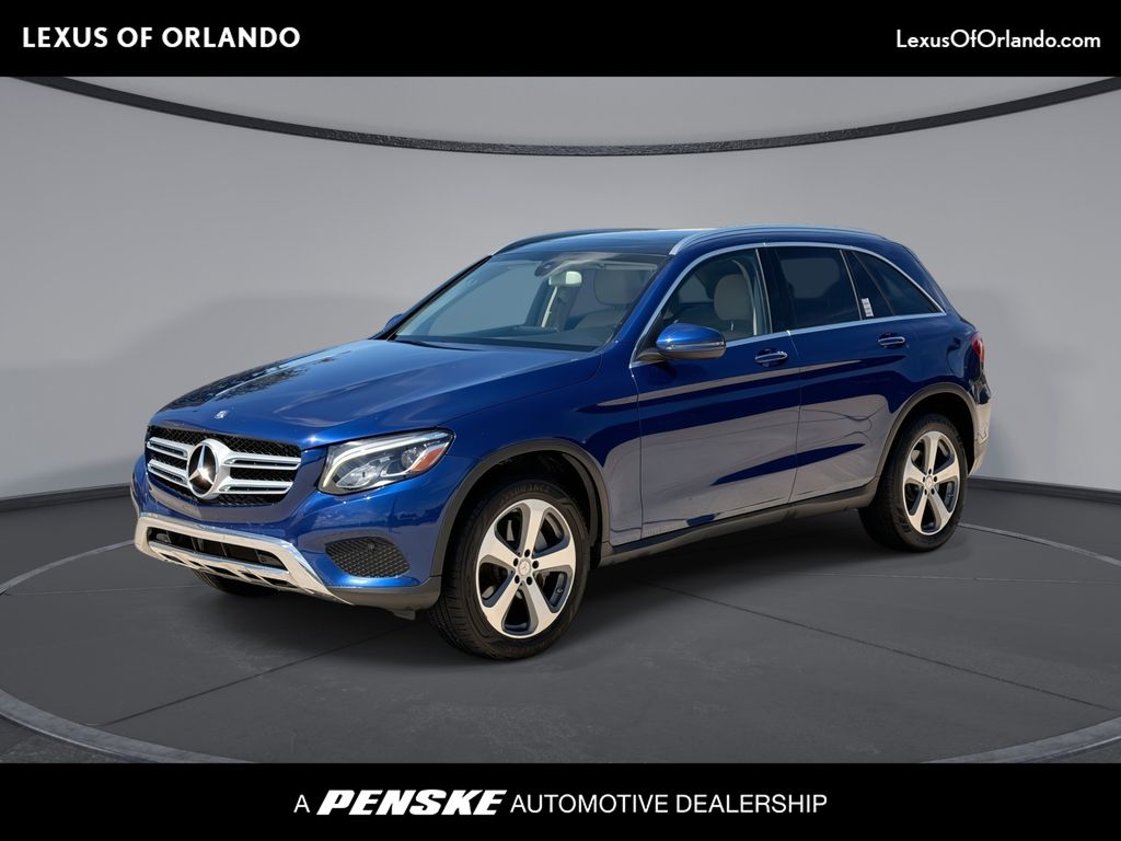 2017 Mercedes-Benz GLC 300 -
                  None NONE