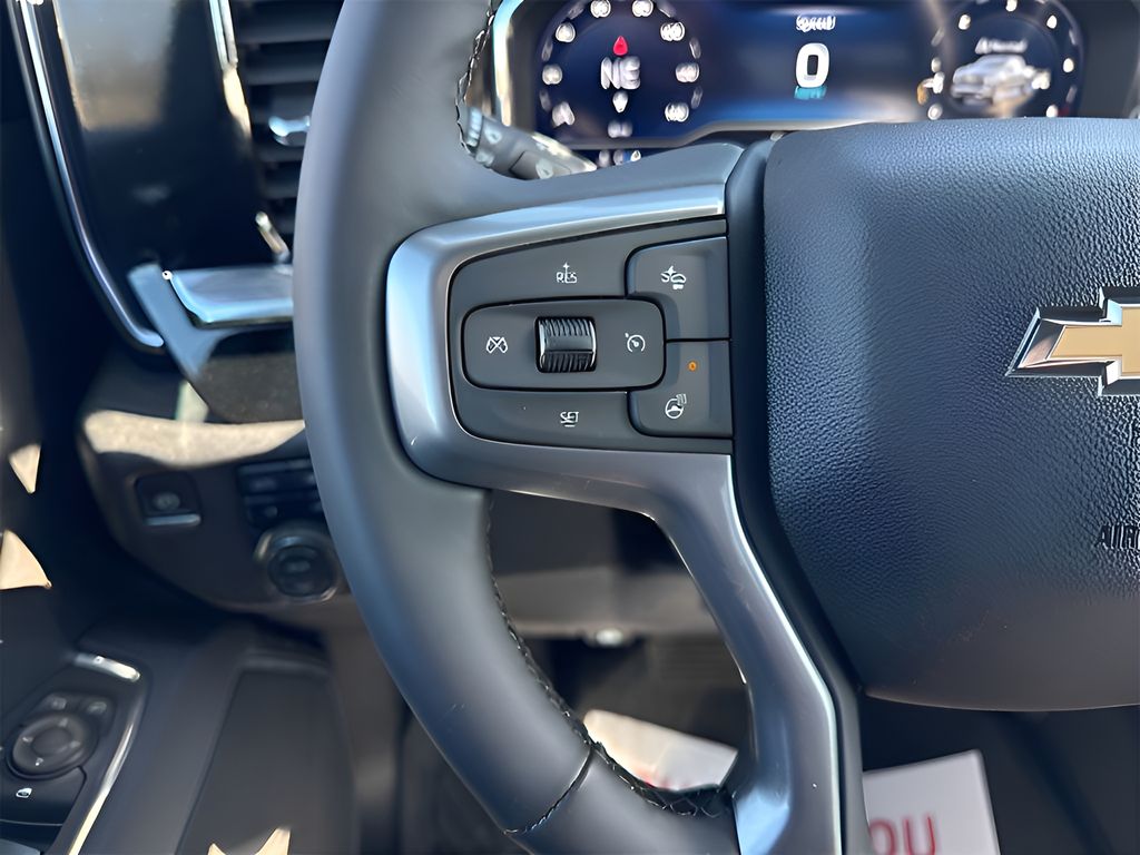 2025 Chevrolet Silverado 1500 LT - Photo 30