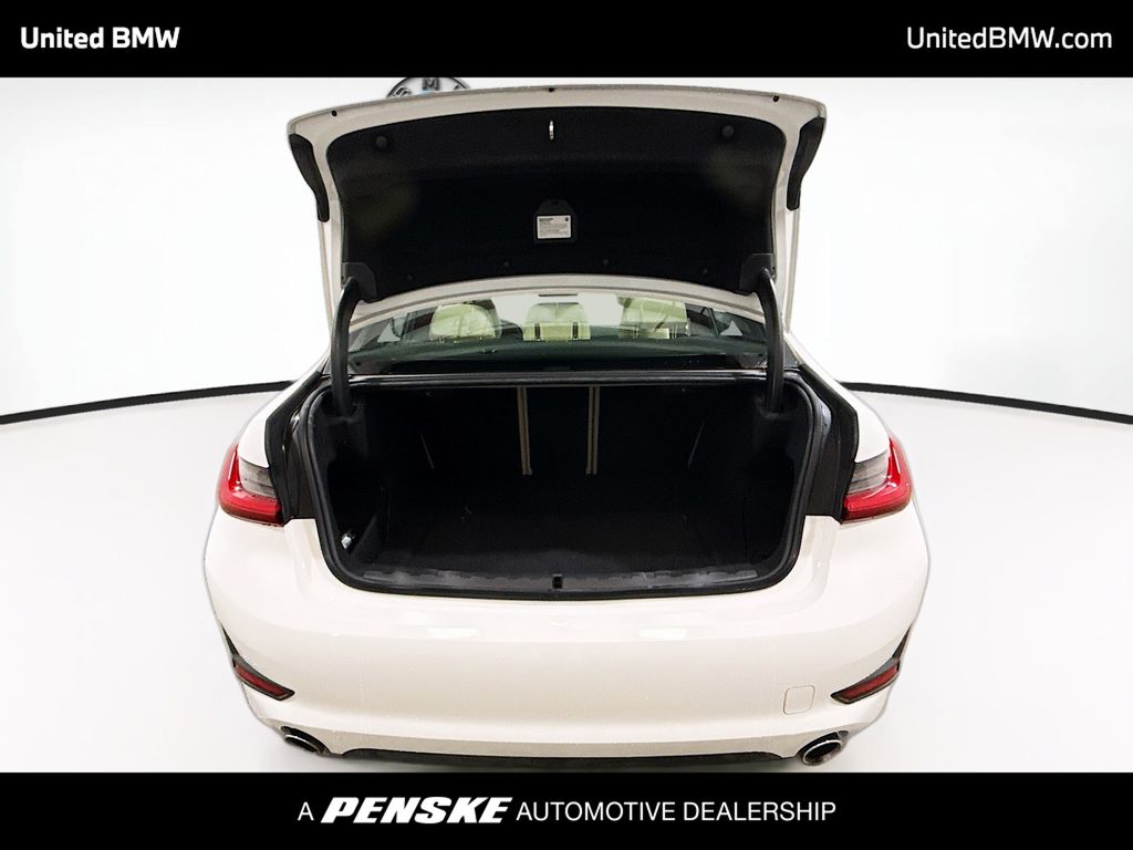 Thumbnail: 2021 BMW 3 Series - 14