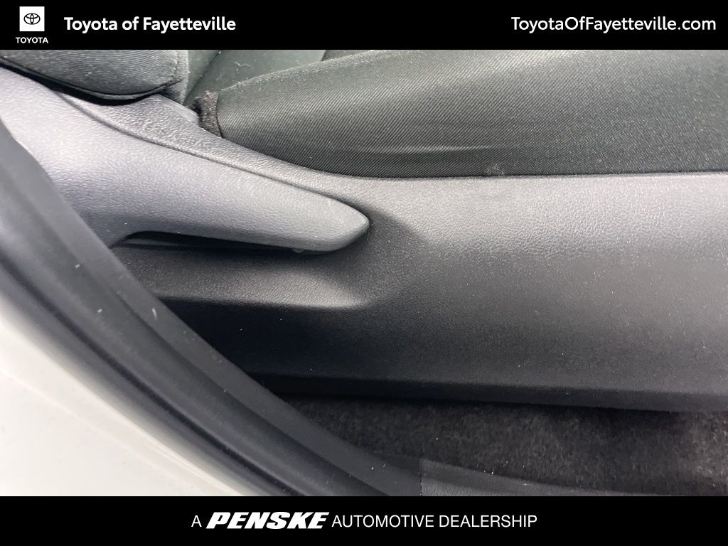 Thumbnail: 2024 Toyota RAV4 - 9