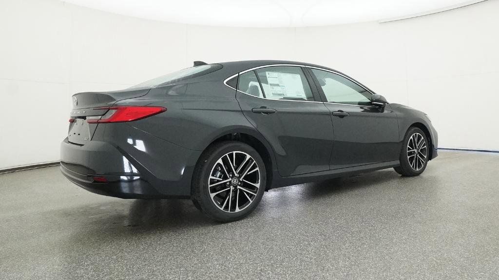 Thumbnail: 2026 Toyota Camry - 22