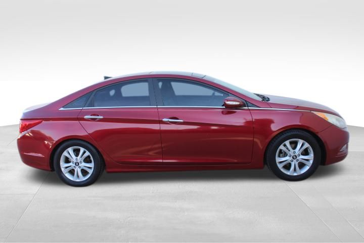 Used Car 2012 Hyundai Sonata  Limited For Sale Under $10,000 In Georgetown, Texas