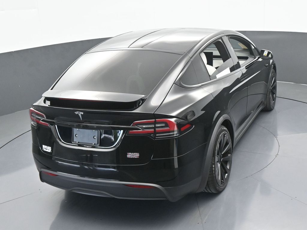 Used 2022 Black Tesla Plaid image 46