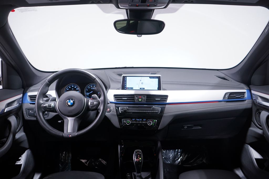 Thumbnail: 2020 BMW X1 - 10