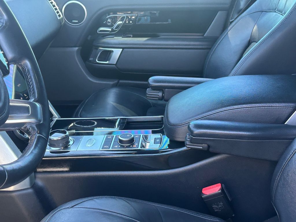 Used Car 2018 Land Rover Range Rover  3.0l V6 Supercharged For Sale Under $30,000 In Austin, Texas