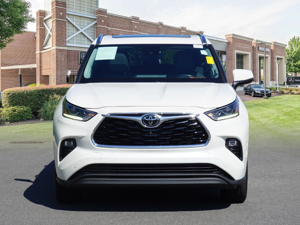 Thumbnail: 2021 Toyota Highlander - 2