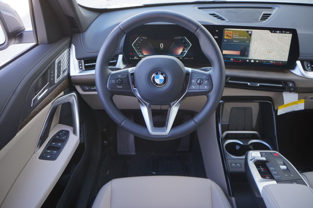 2025 BMW X1 xDrive28i 14