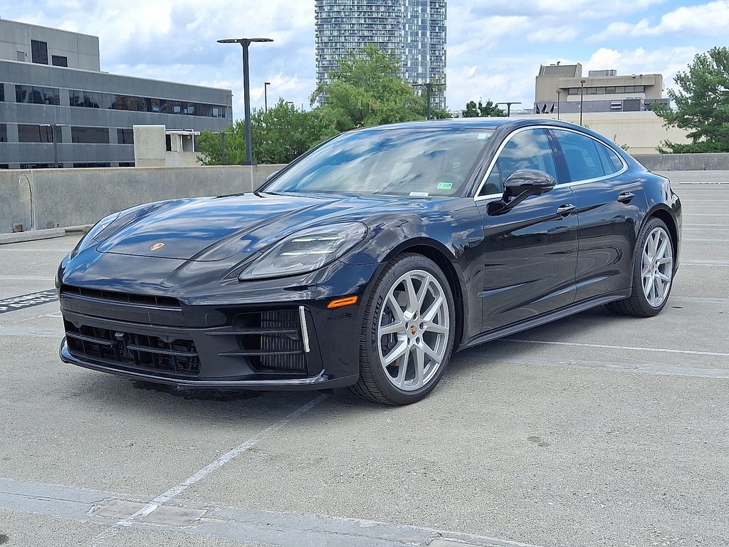 Thumbnail: 2025 Porsche Panamera - 1