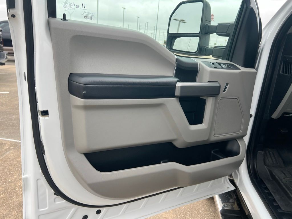 2020 Ford F-250SD XLT White at Emmons Autoplex